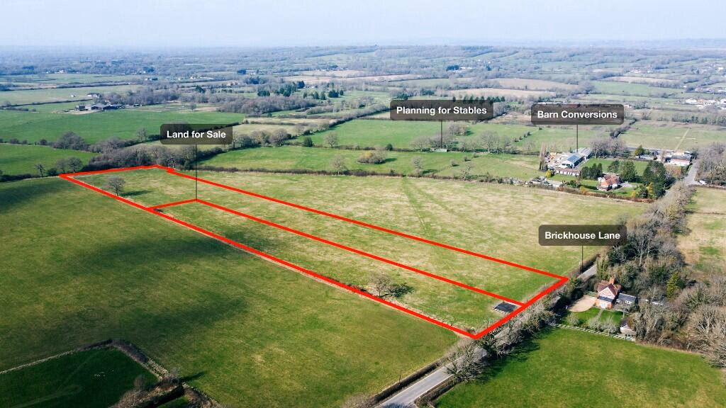 Land for sale - Image 1