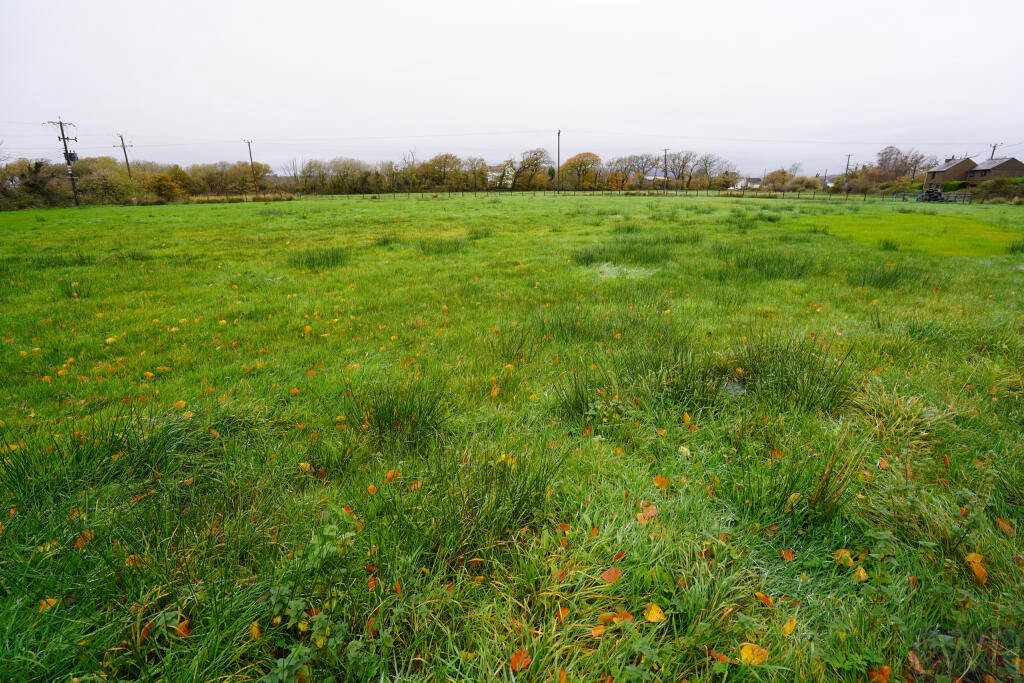 Land for sale - Image 4