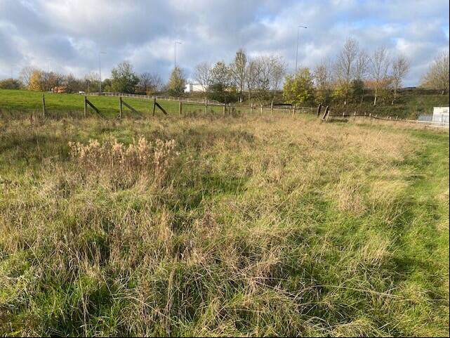 Land for sale - Image 3
