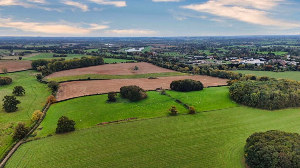 Land for sale - Image 3