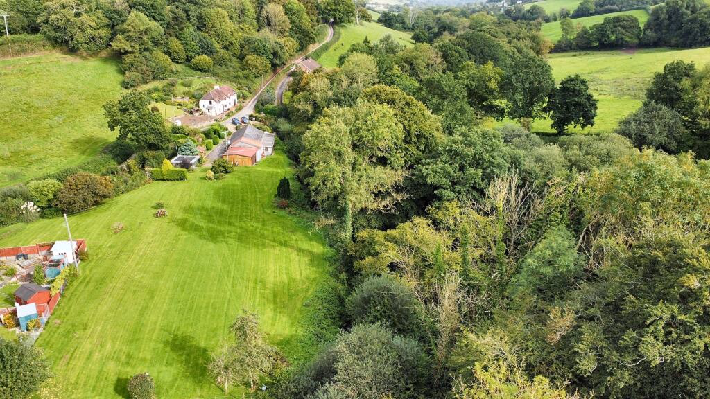 Land for sale - Image 2