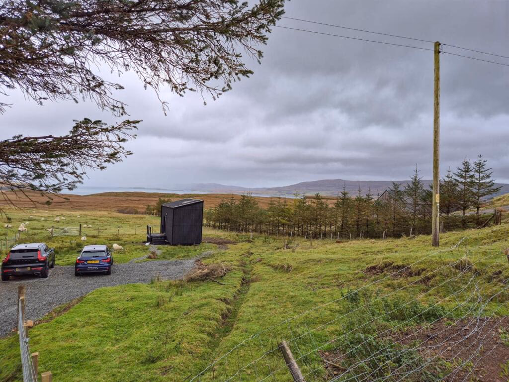 Land for sale - Image 4