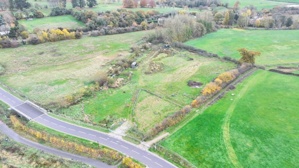 Land for sale - Image 2