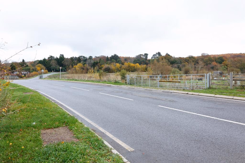 Land for sale - Image 3