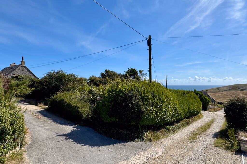 Land for sale - Image 4