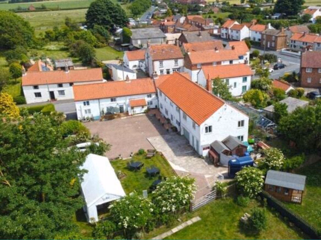 Land for sale - Image 3