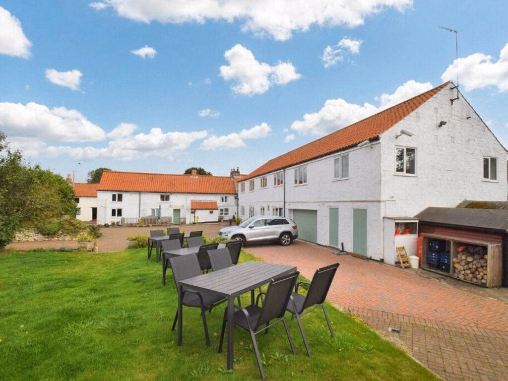 Land for sale - Image 4