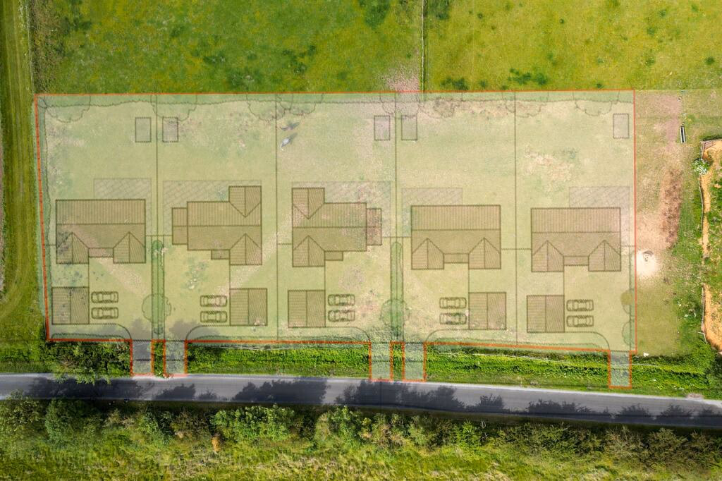 Land for sale - Image 1