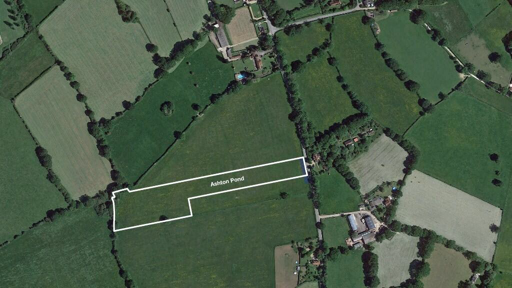 Land for sale - Image 2