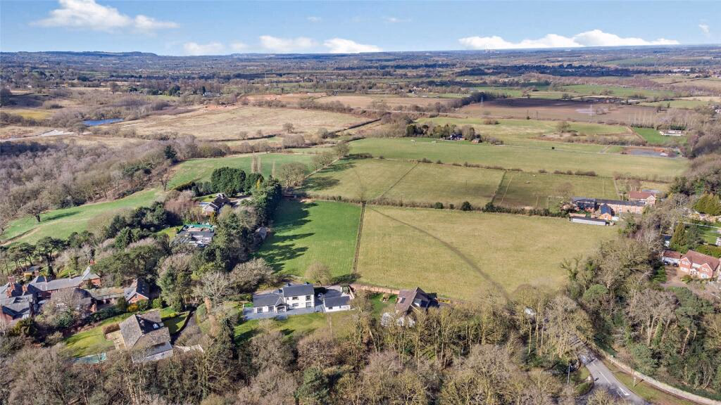 Land for sale - Image 4