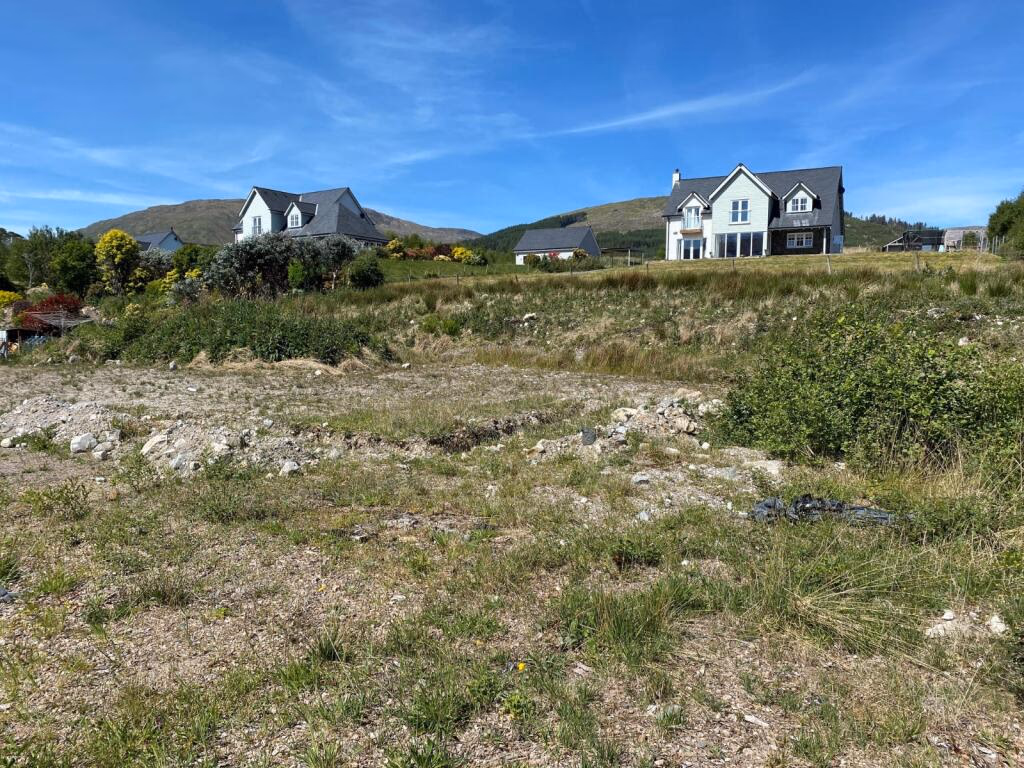 Land for sale - Image 3