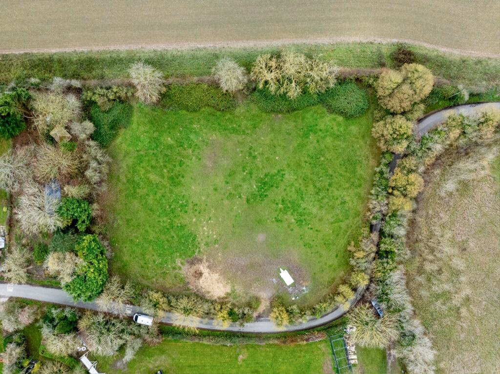 Land for sale - Image 3