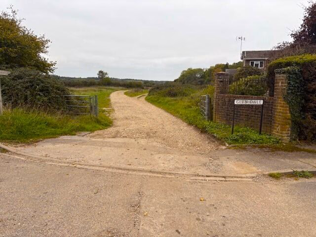 Land for sale - Image 4