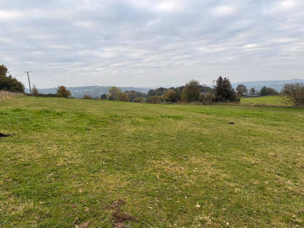 Land for sale - Image 2