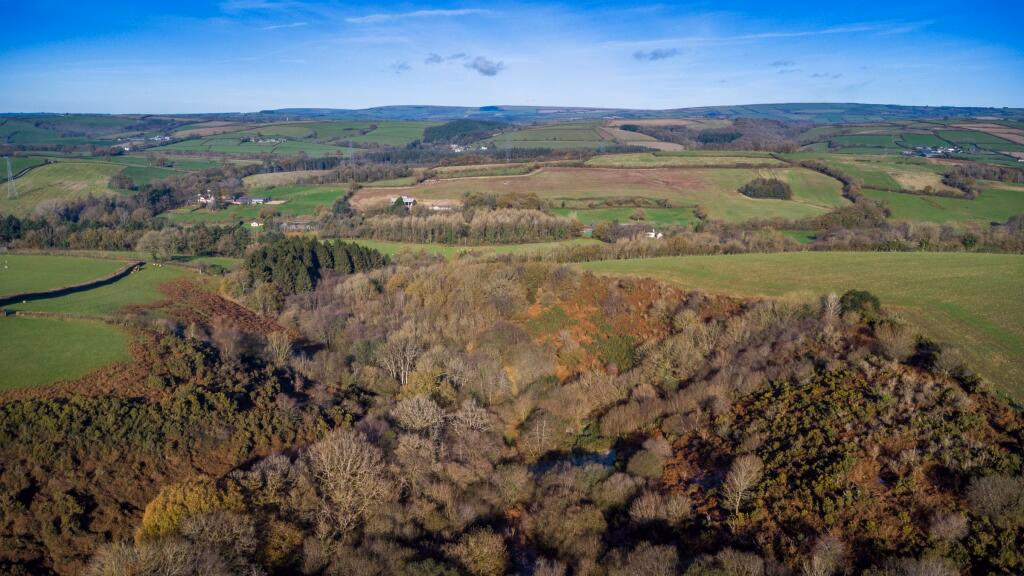 Land for sale - Image 2