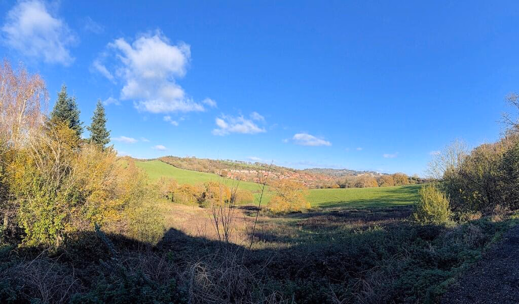 Land for sale - Image 2