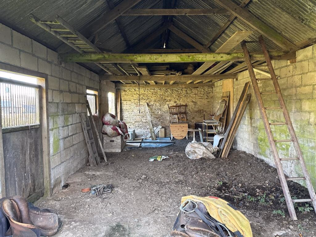 Land for sale - Image 4