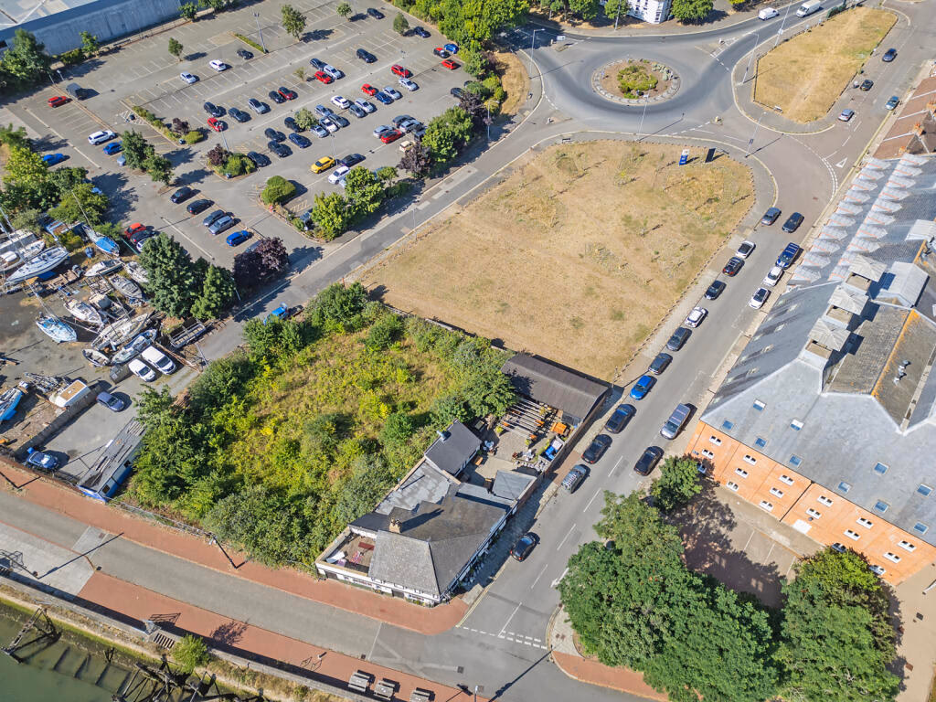 Land for sale - Image 3