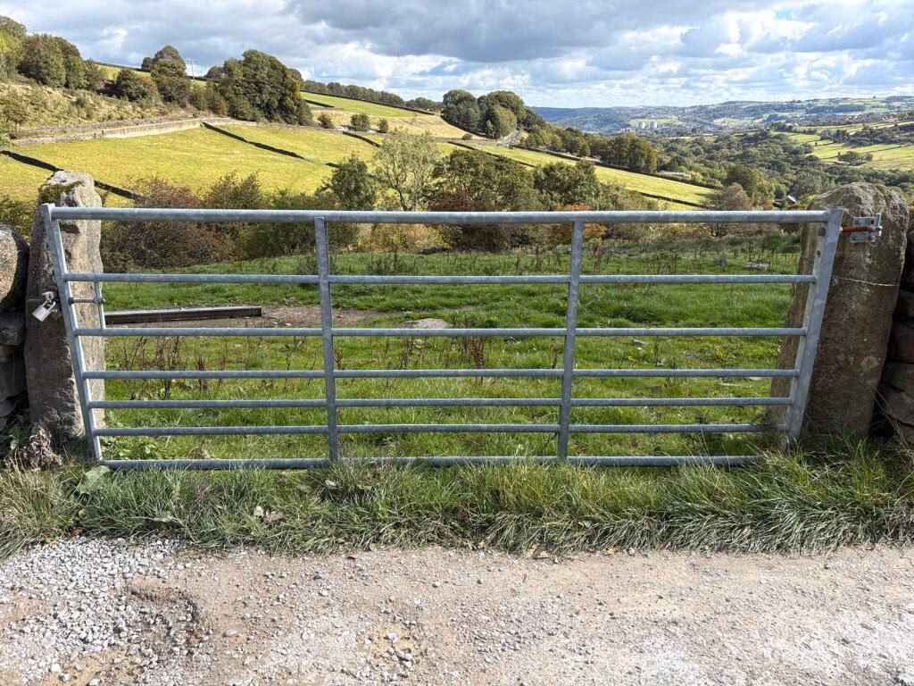 Land for sale - Image 5