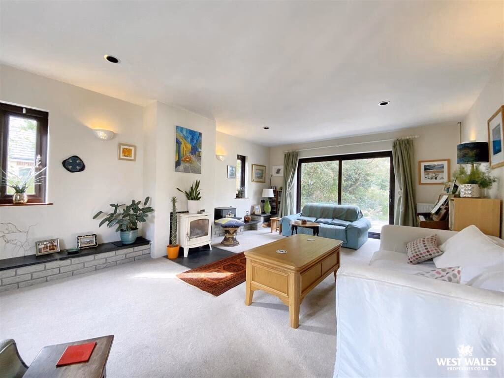 Land for sale - Image 4