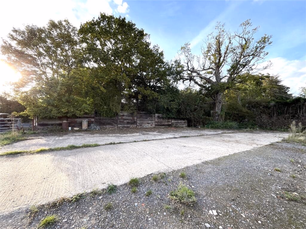 Land for sale - Image 3