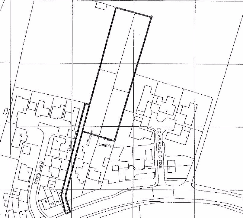 Land for sale - Image 1