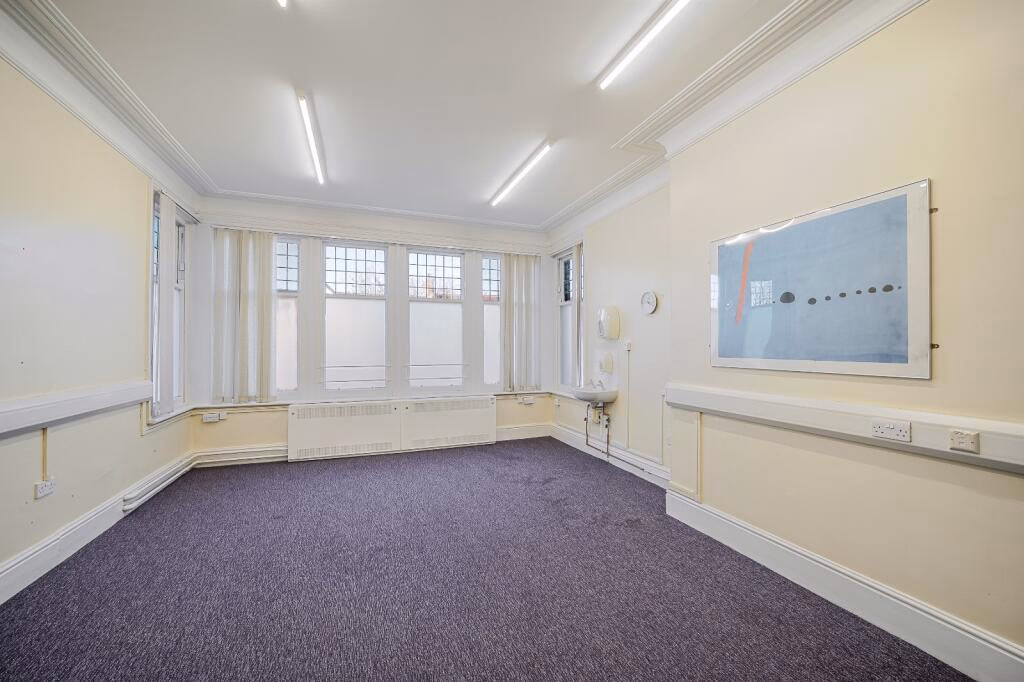 Land for sale - Image 5