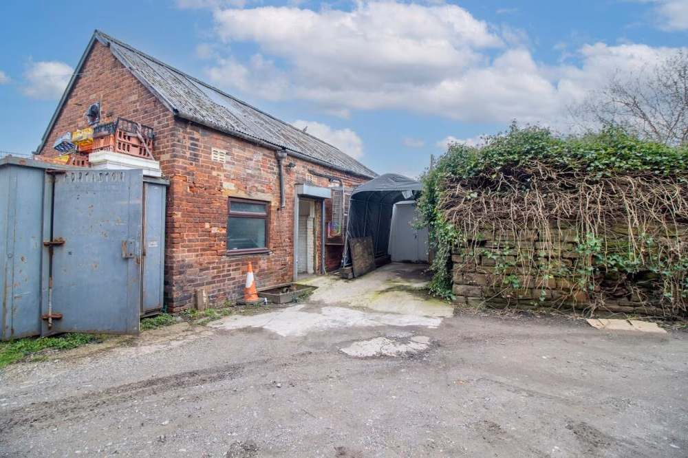 0.1 Acres Land in 9 Southgate for Sale - £80,000