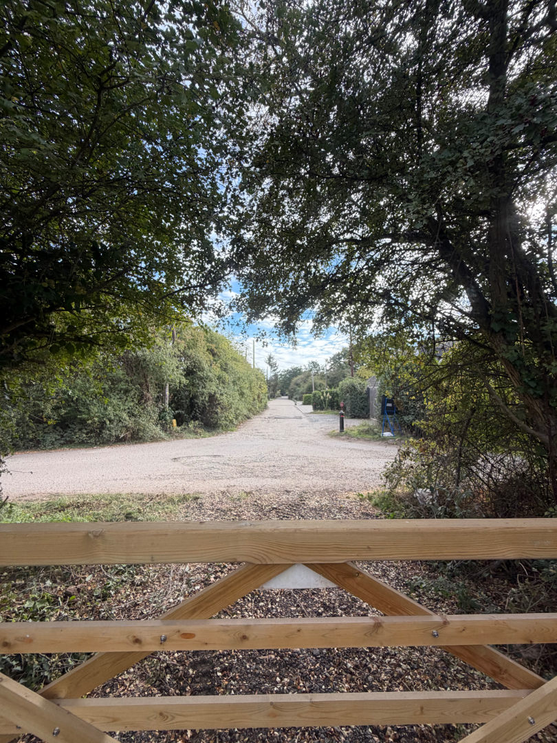 Double building plot Wickford, Essex - semi rural - ListingImage 5
