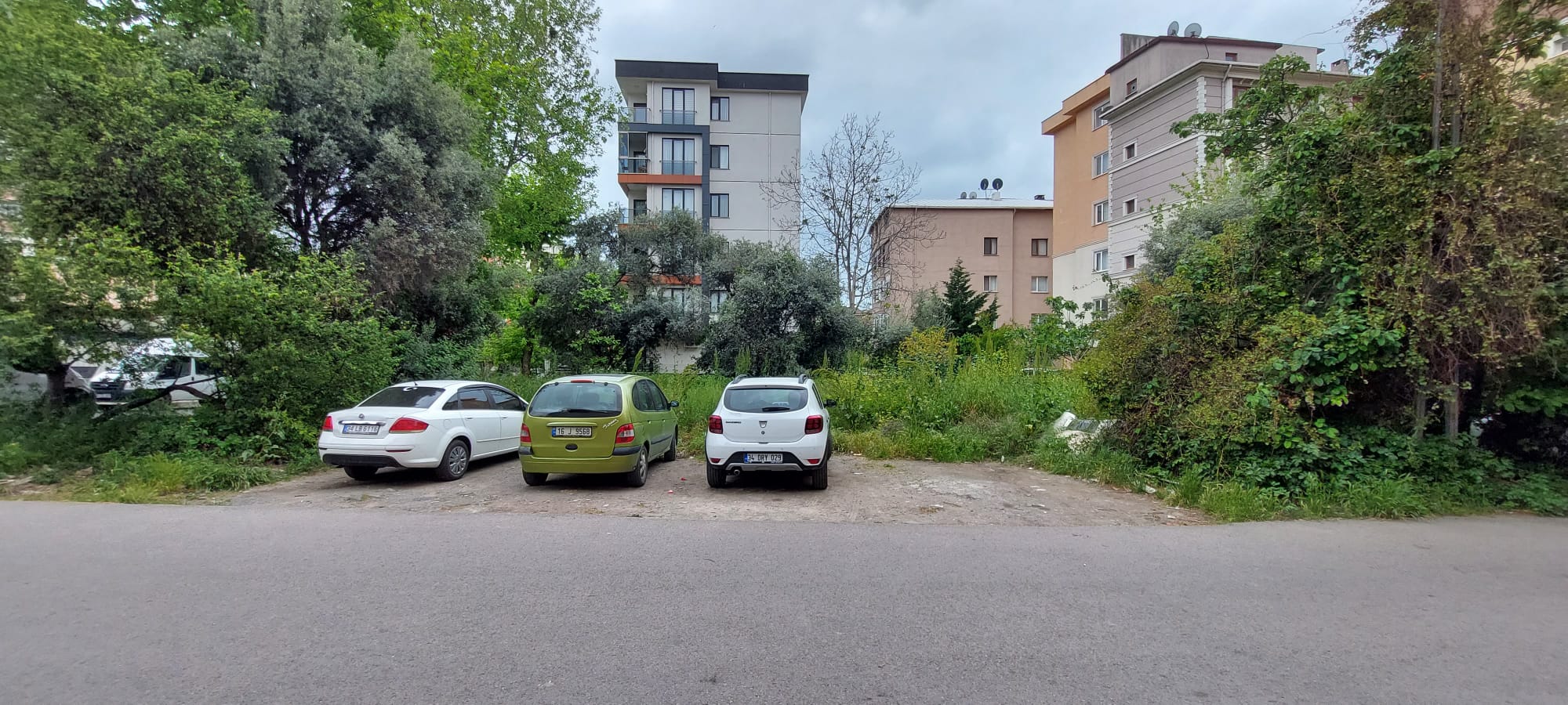 KARTAL'DA YOLA KÖŞE PARSEL TİCARİ+KONUT İMARLI ARSA Başlıklı makalenin 1 numaralı resmi. 