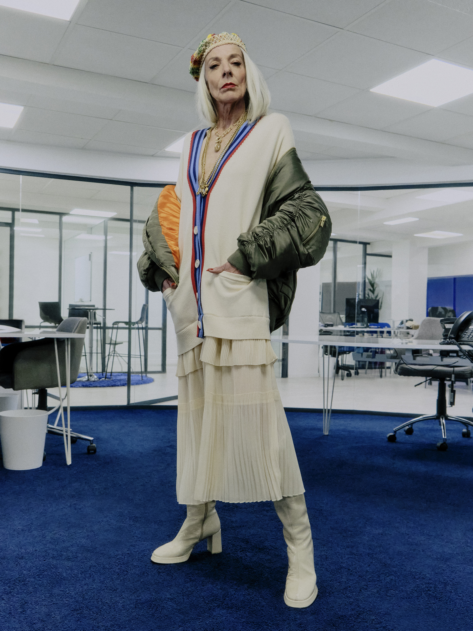 Tailwind CSS Carousel component