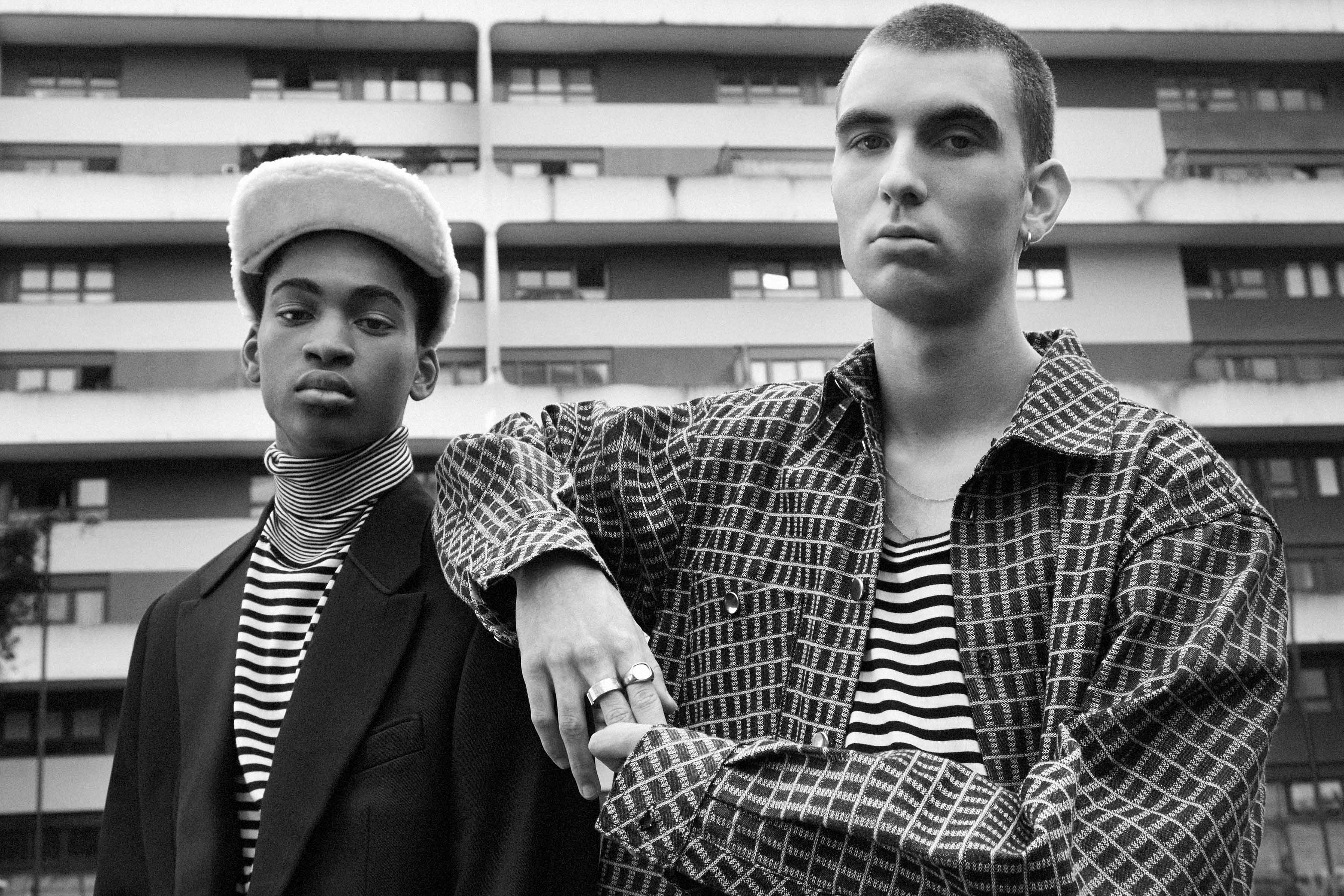 Tailwind CSS Carousel component