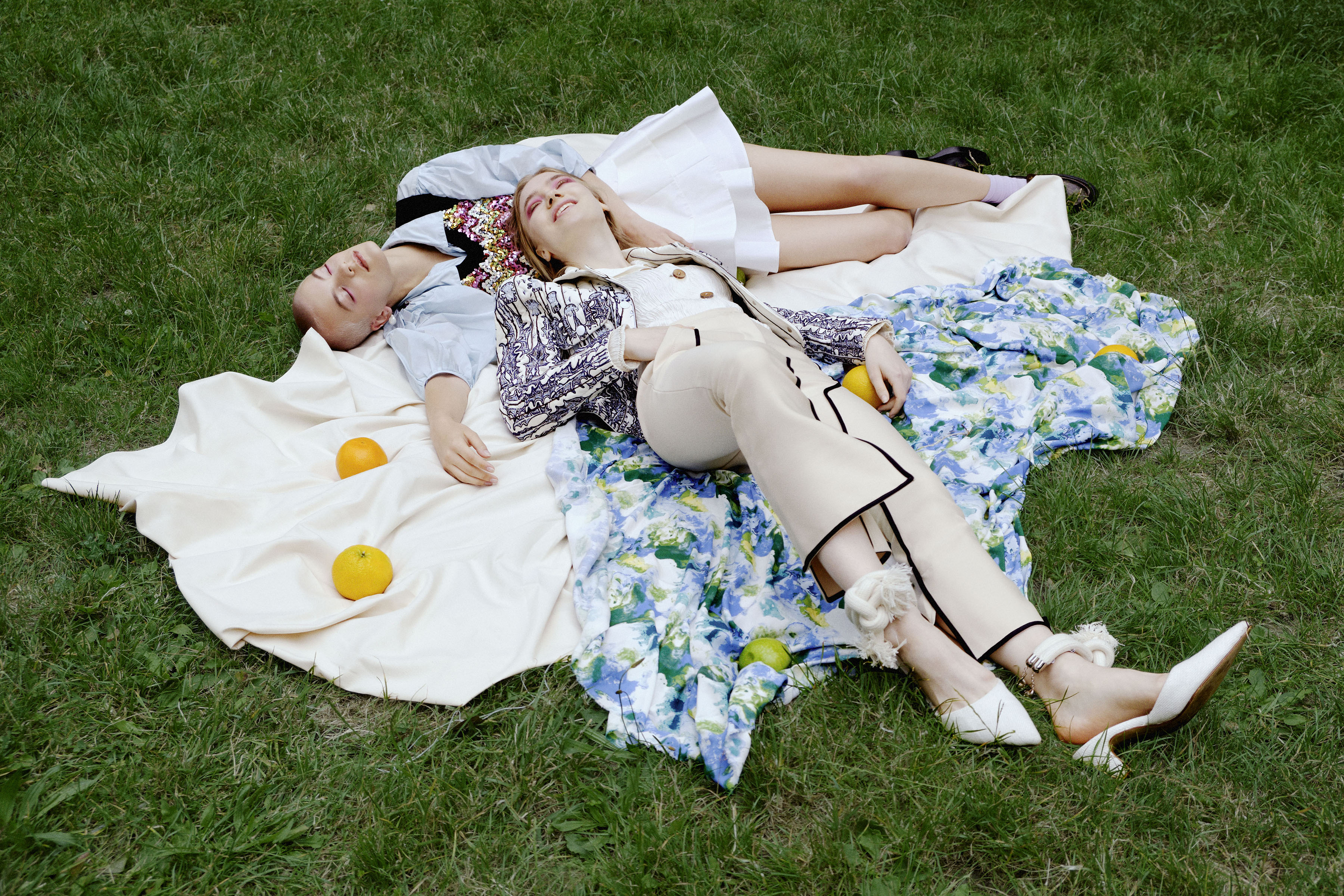 Tailwind CSS Carousel component