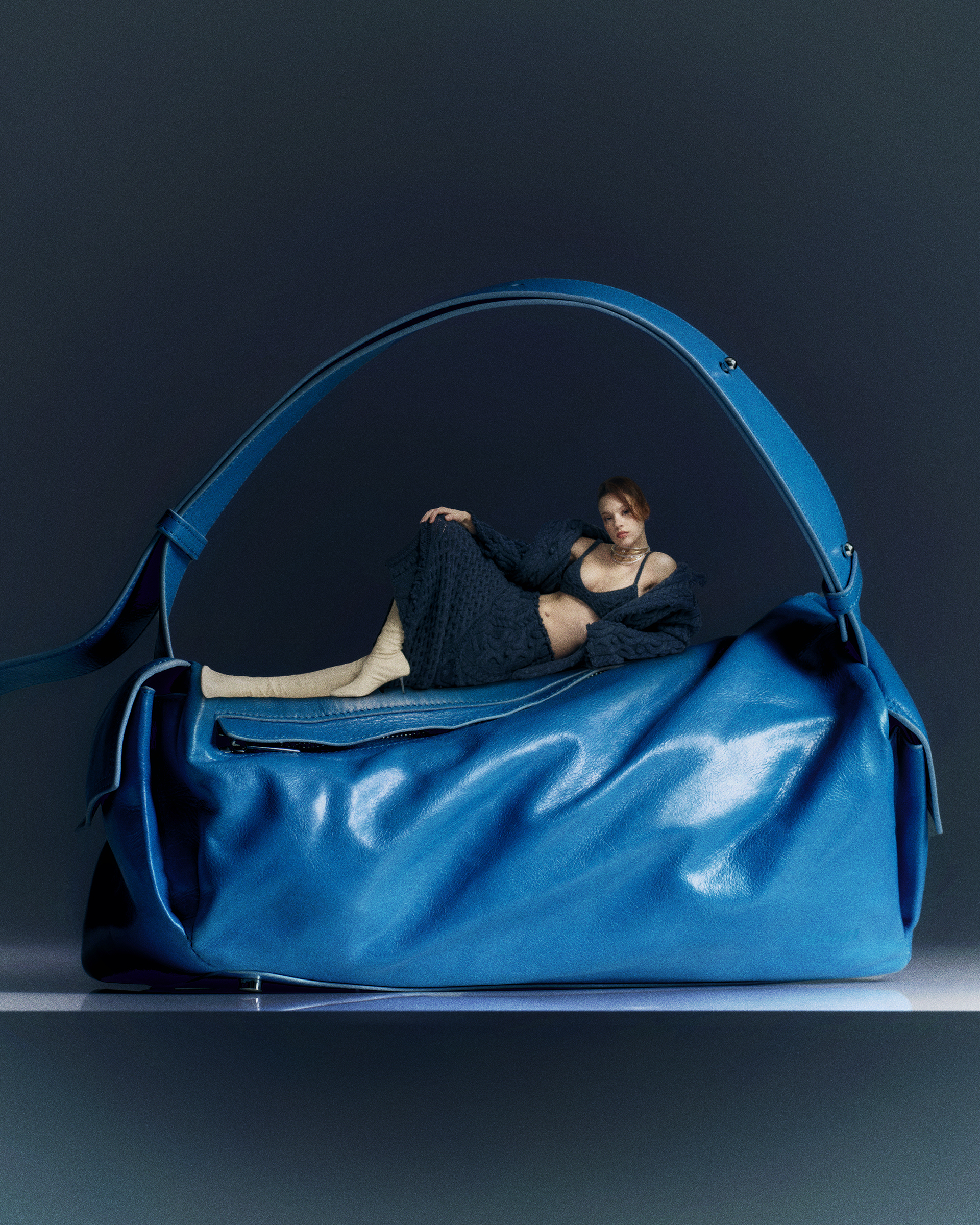 Tailwind CSS Carousel component