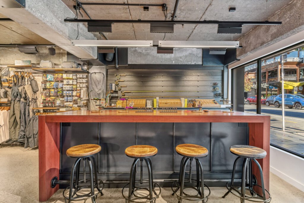 Hot-rolled steel and timber fly bar