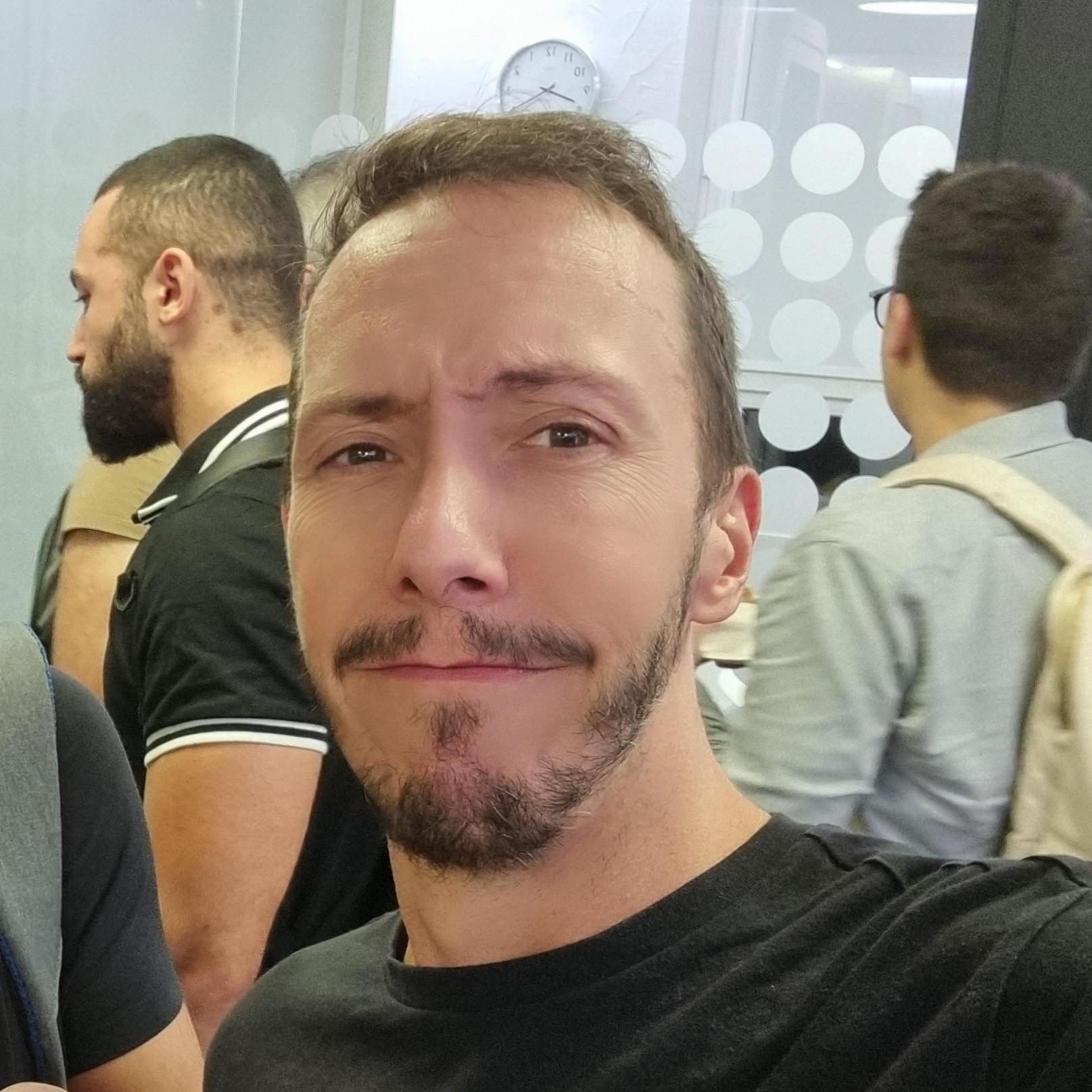 EDUARDO CASTELLA SERRANO