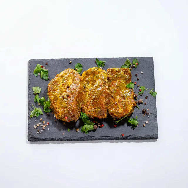 Kiaulienos sprandinės kepsnys prancūziškame marinate