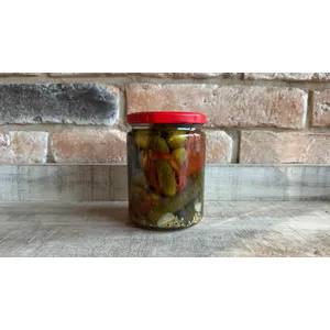 Marinuoti Karnišonai su Saldžiąja Paprika 
