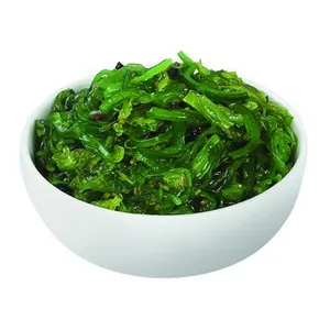 Atitirpintos jūros dumblių salotos su sezamais WAKAME