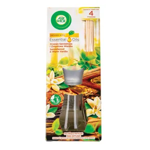 Kvaposios lazdelelės santalų ir jausmingos vanilės kvapo AIR WICK, 300 ml