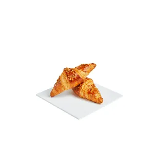 Kruasanas su pistacijų skonio įdaru