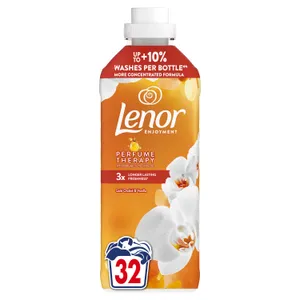 Minkštiklis LENOR  Gold Orchid&Vanilla, 32 skalb., 675ml