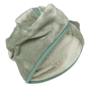 Galvos rankšluostis žalias