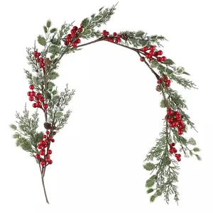 Raudonų uogų girlianda WINTERIA, 1,3 m