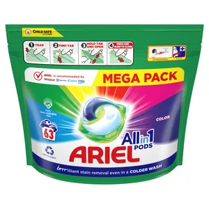 Skalbimo kapsulės ARIEL Color, 63 skalb.