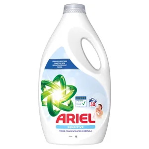 Skystas skalbiklis ARIEL Sensitive, 50 skalb., 2,25 l