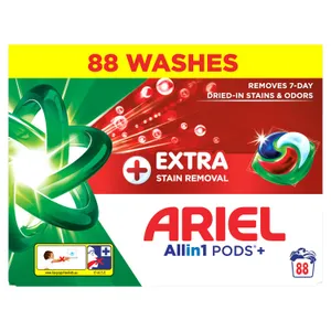 Skalbimo kapsulės ARIEL Extra Clean, 88 skalb.