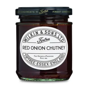Raudonųjų svogūnų čatnis TIPTREE, 220 g