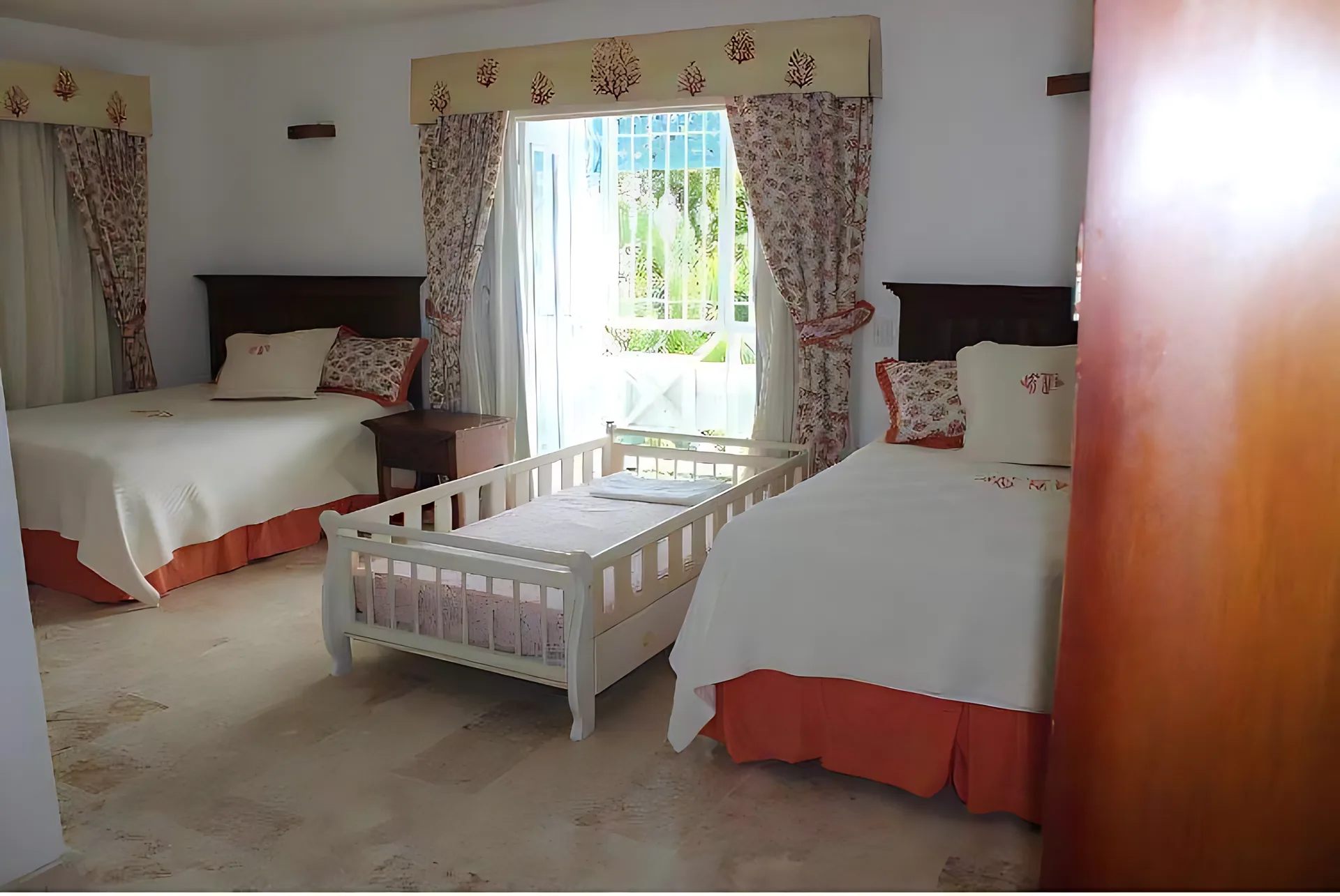Preciosa villa en primera linea de playa en alquiler . En Cosón, Las  Terrenas. - Foto 6
