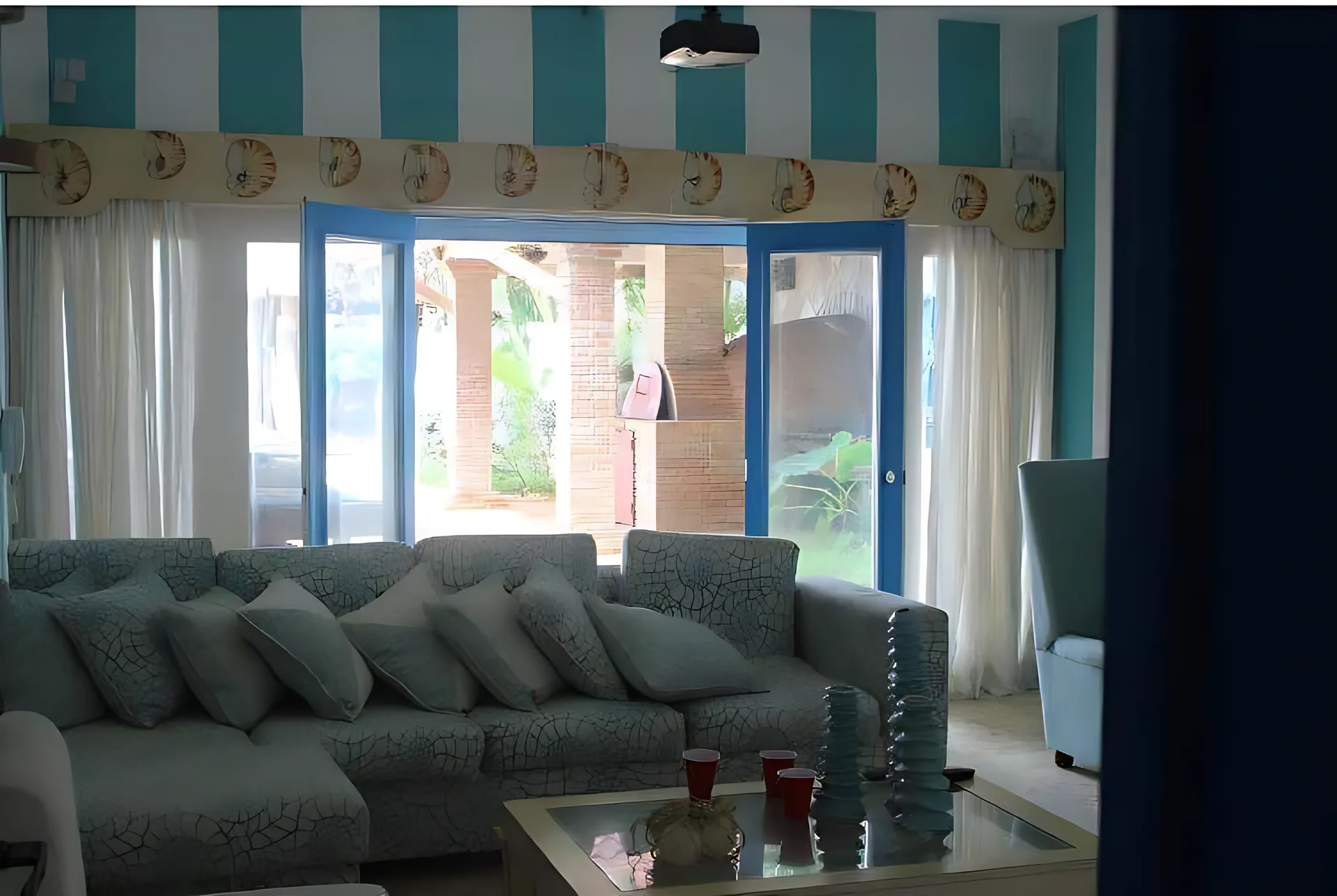 Preciosa villa en primera linea de playa en alquiler . En Cosón, Las  Terrenas. - Foto 8